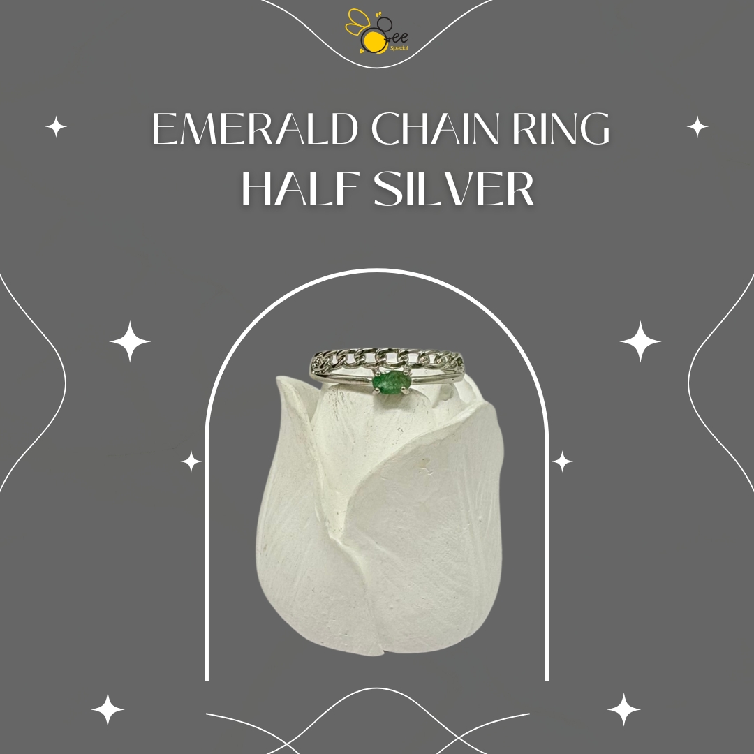Emerald Chain Ring